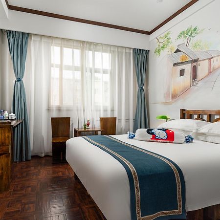 Time Traveller Hotel- Near Beijing Yonghe Lama Temple, Ghost Street, Beihai Park, Jingshan Park, Drum Tower, Houhai Bar Street, Tian'Anmen Square, Located In Beijing Traditional Hutongs, 5 Minutes Away From Subway, Free Laundry Serive Dış mekan fotoğraf