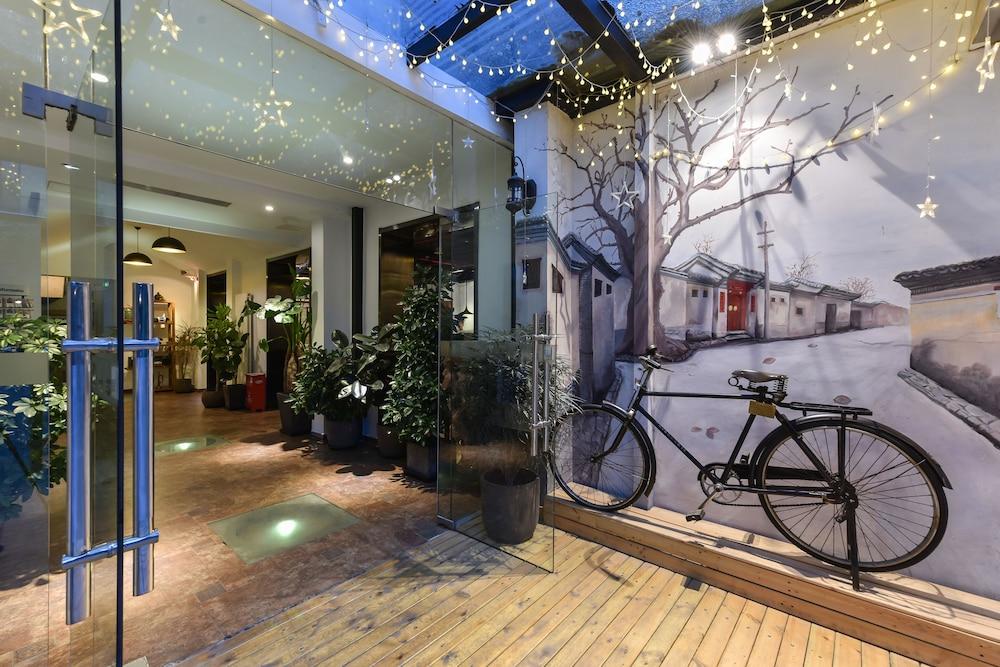 Time Traveller Hotel- Near Beijing Yonghe Lama Temple, Ghost Street, Beihai Park, Jingshan Park, Drum Tower, Houhai Bar Street, Tian'Anmen Square, Located In Beijing Traditional Hutongs, 5 Minutes Away From Subway, Free Laundry Serive Dış mekan fotoğraf