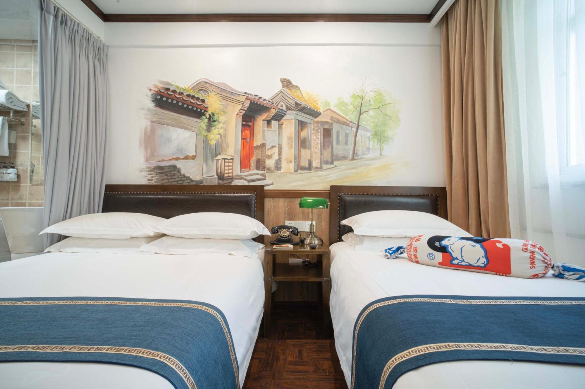 Time Traveller Hotel- Near Beijing Yonghe Lama Temple, Ghost Street, Beihai Park, Jingshan Park, Drum Tower, Houhai Bar Street, Tian'Anmen Square, Located In Beijing Traditional Hutongs, 5 Minutes Away From Subway, Free Laundry Serive Dış mekan fotoğraf
