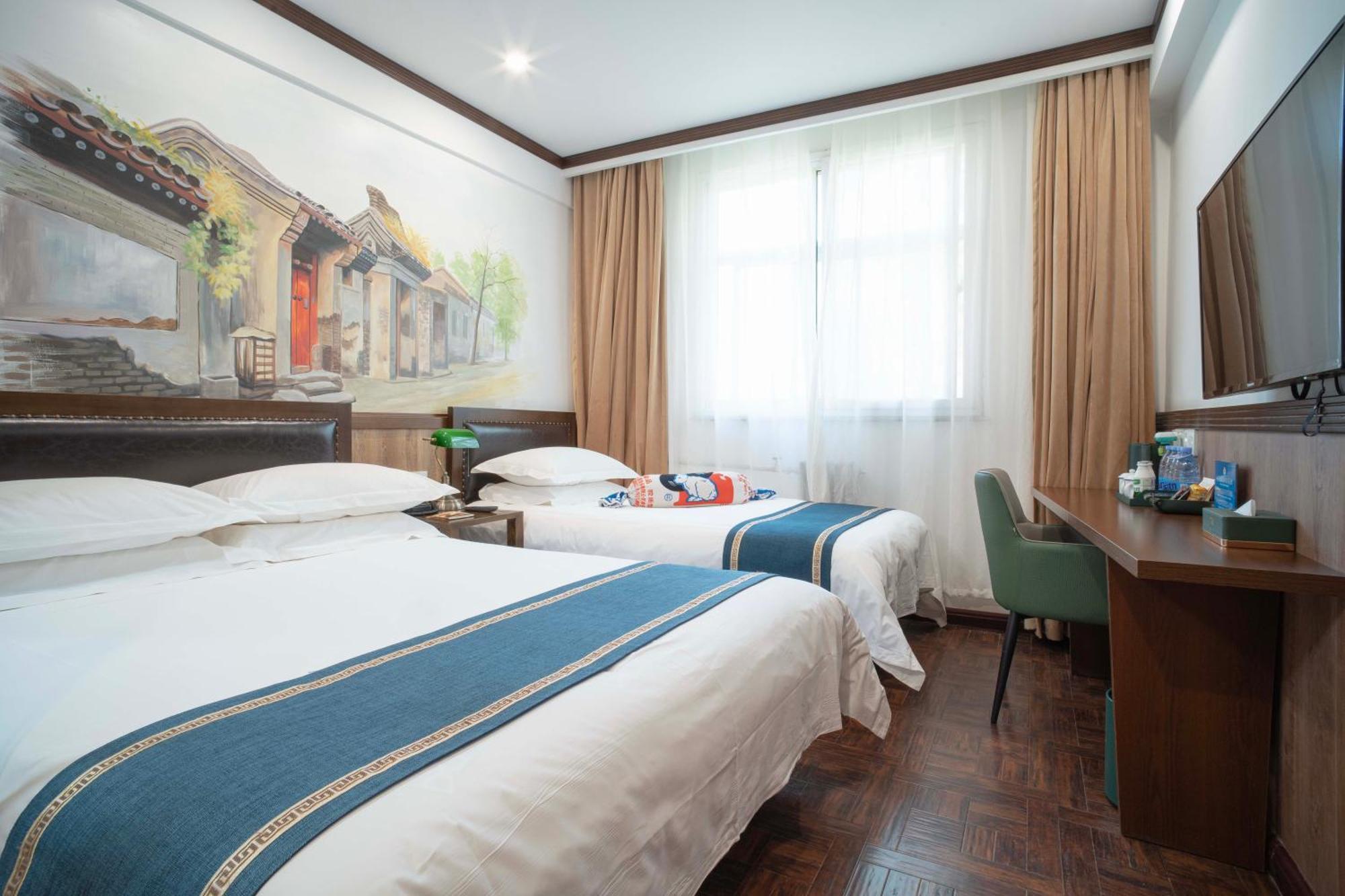 Time Traveller Hotel- Near Beijing Yonghe Lama Temple, Ghost Street, Beihai Park, Jingshan Park, Drum Tower, Houhai Bar Street, Tian'Anmen Square, Located In Beijing Traditional Hutongs, 5 Minutes Away From Subway, Free Laundry Serive Dış mekan fotoğraf